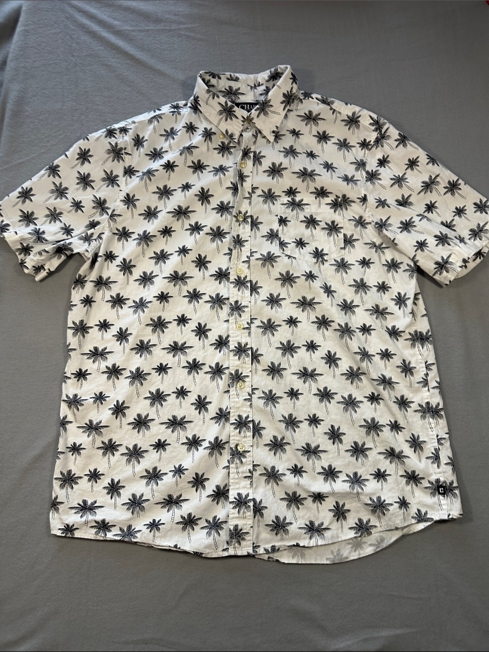 Chaps White Short-Sleeve Button-Down Shirt with Black Palm Print
